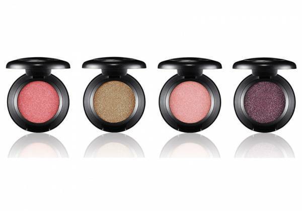 ももクロとM・A・Cがコラボ。メンバーカラーのリップとアイシャドウでメイクアップ!