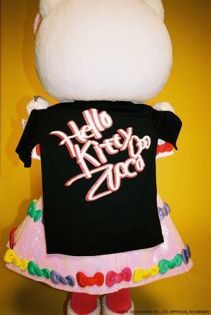 ズッカ×ハローキティに新作! 人気のPVCバックルバッグにキティモチーフの限定モデルが登場