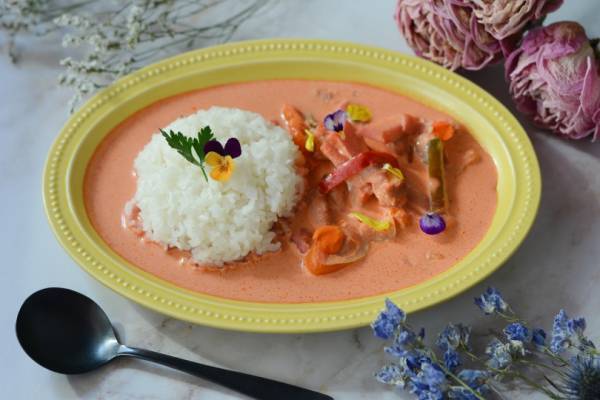 池袋・HANABARの姉妹店「gmgm」が高円寺にオープン! テーマは“花×食”、五感で楽しむ花カフェ