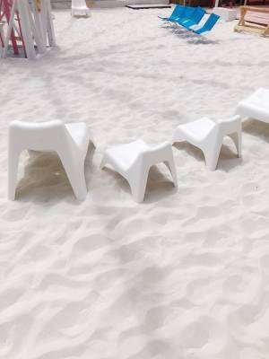 横浜赤レンガ倉庫に砂浜が出現! フードとお酒が楽しめる夏イベントがスタート