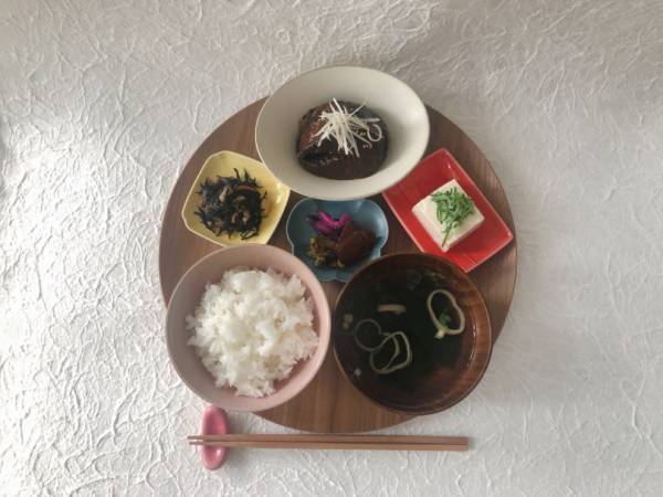 可愛くてヘルシーな和スイーツ。「大三万年堂HANARE」が、淡路町ワテラスモールにオープン