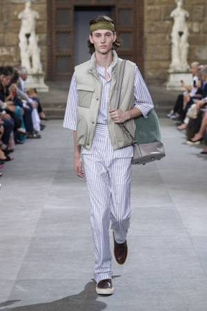 ポール・アンドリューによるフェラガモ マンの新ビジョン【2020春夏メンズ】