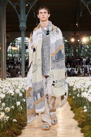 オフ-ホワイト c/o ヴァージル アブロー™、フューチュラとコラボ【2020春夏コレクション】