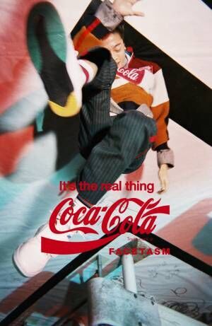 ファセッタズム × コカ・コーラのコラボ、伊勢丹メンズのポップアップで先行発売