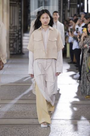 【ルック】オーラリー2020春夏コレクション