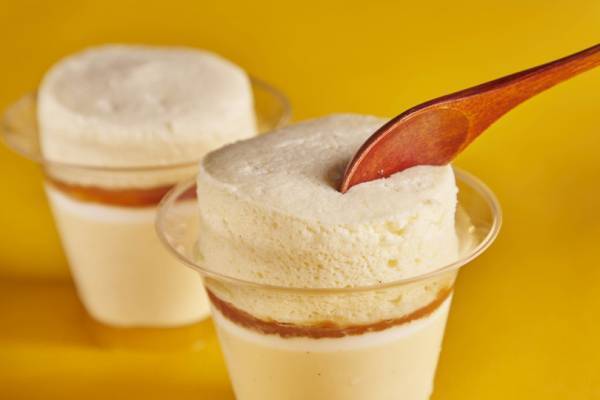 ふわっふわスプレプリンやマヨ容器のチューチュープリン...大阪にプリン専門店「プリーーーン」オープン