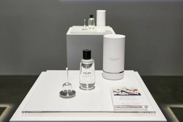 コスメティックブランド「shiro」から「SHIRO」へ