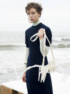 【ルック】ヨウヘイオオノ2020春夏コレクション