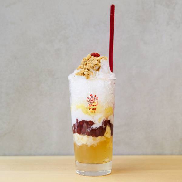 KAWSの巨大フィギアが出現、池袋に都内最大級のシネコンがオープン、21_21 DESIGN SIGHTの新企画展etc...週末何する? 【気になるTopics】