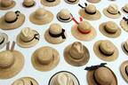 石田製帽が手掛ける、ヴィンテージ素材のストローハットの販売会がパスザバトンで開催