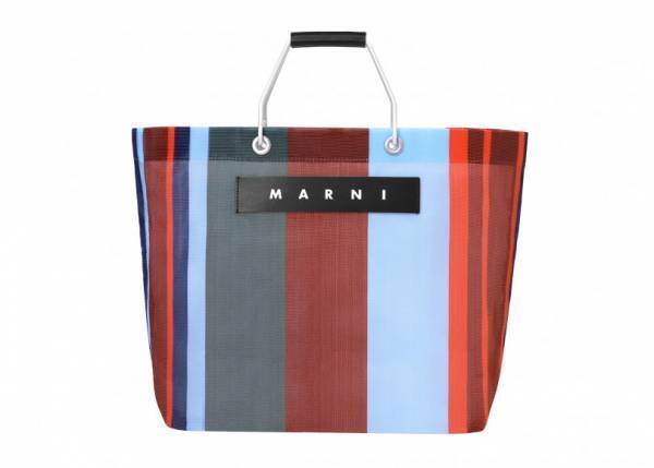 マルニのポップアップ「ムーンマーケット」が新宿伊勢丹に! ストライプバッグ新色を先行販売