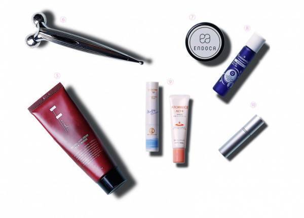 石田一帆のバッグの中身。旅にも常に持っていくもの【鞄の中身みせて! vol.1】