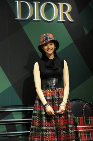 新木優子が来店。ディオールが新宿伊勢丹をジャックしたポップアップがスタート