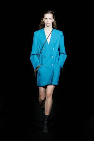 バレンシアガの新ストアが六本木ヒルズにオープン