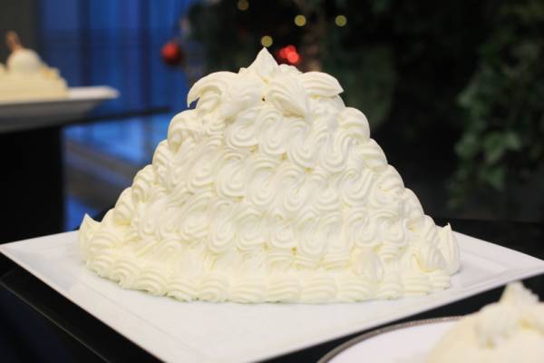 パレスホテル東京のアートなクリスマスケーキ2019、今年の注目は?