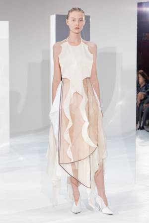 【ルック】アキコアオキ2020春夏コレクション