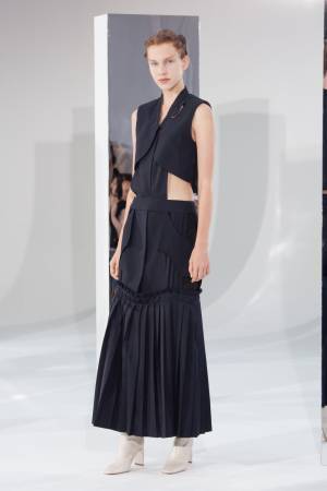 【ルック】アキコアオキ2020春夏コレクション