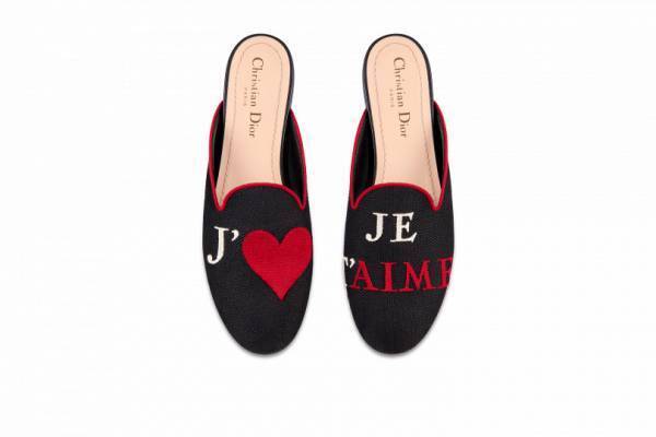 赤いキーカラーとハートのモチーフ! ディオールの限定「ディオールアムール」コレクション