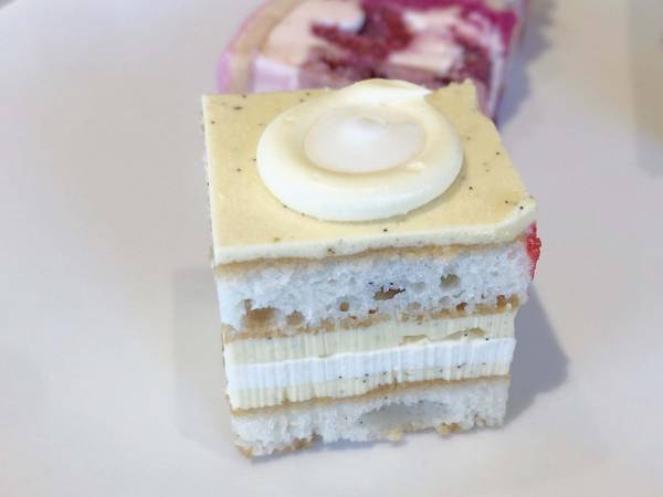 五感で味わうピエール・エルメ・パリのノエルコレクション【2019年クリスマスケーキ】