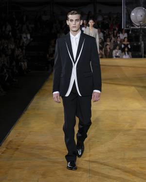 【ルック】バーバリー2020春夏コレクション