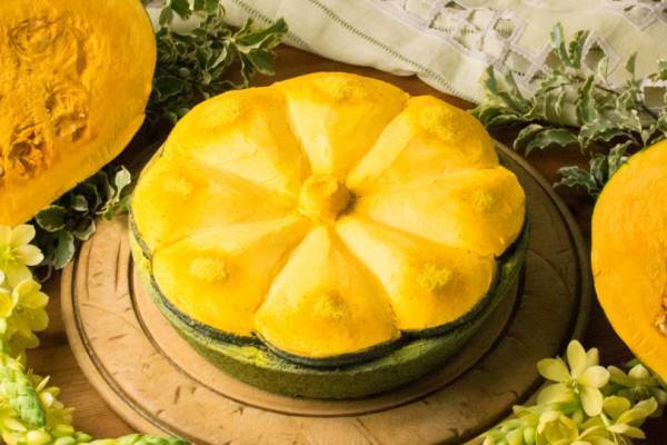 キル フェ ボン、“魔女の指”のようなブドウを使った新作や定番カボチャのハロウィンタルトが登場