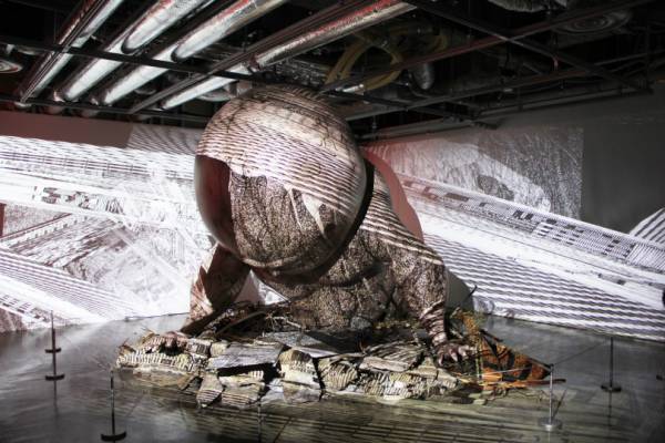 新生渋谷パルコの『AKIRA』展へ潜入。渋谷の街と共存した歴代“仮囲い”を一挙公開