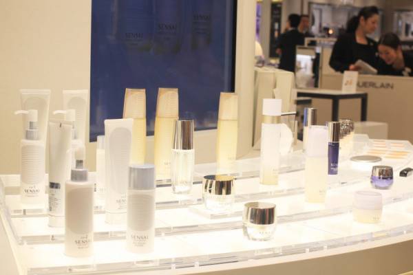 リニューアルした新宿伊勢丹の化粧品フロアはどう進化した? 早速売り場へ行ってみた