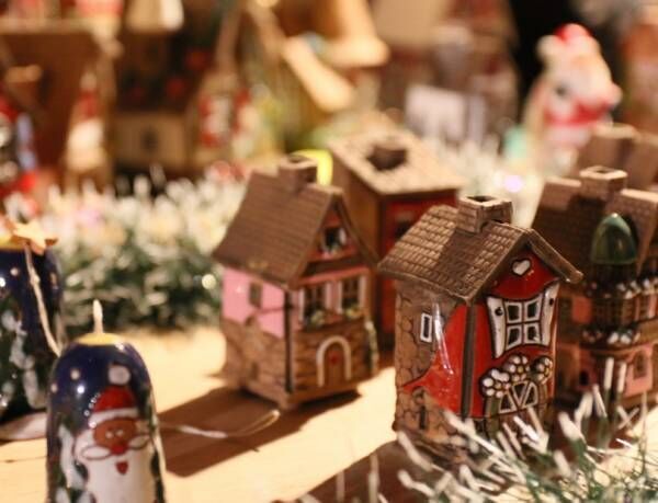 横浜赤レンガ倉庫のクリスマスマーケット、今年は“シーフード＆シャンパン”の新エリアに注目!