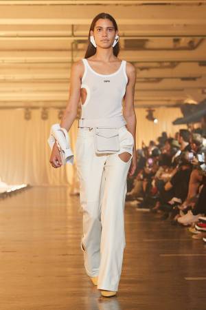 【ルック】オフ-ホワイト c/o ヴァージル アブロー™2020春夏ウィメンズコレクション