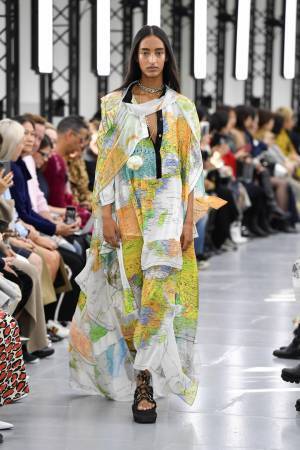 【ルック】サカイ2020春夏ウィメンズコレクション