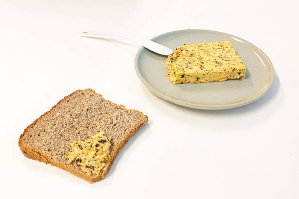 ドイツパンのお供には“食べるバター”。都立大の「ナショナルデパート」【今週のパン：Vol.14】