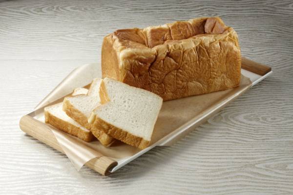 人気パン屋が集結する「パンヴィレッジ」が小田急百貨店新宿店で開催、パンに合うコーヒーも提案