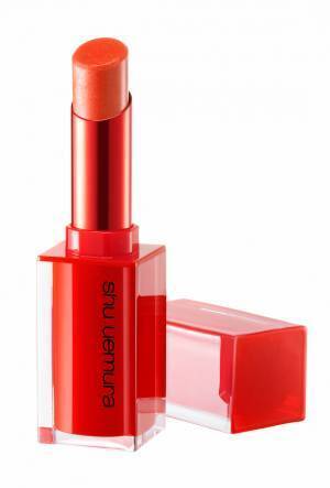 シュウ ウエムラ、人気の「ルージュ アンリミテッド」に炎のような赤の限定コレクションが登場