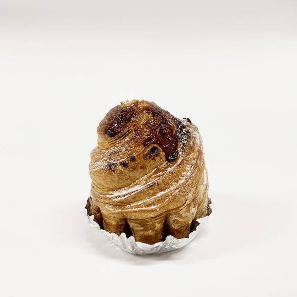 “リチュエル ブルー”が目印! フランスの伝統的な技術によって作られるデニッシュや生食パン【今週のパン：Vol.17】