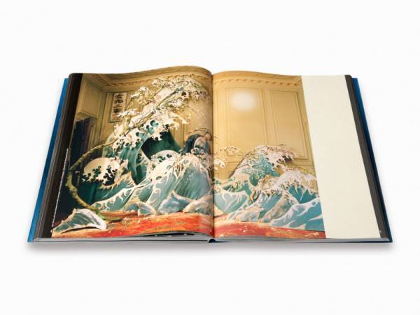 ティム・ウォーカーの最新写真集。ケイト・ブランシェット、ビョークらで魅せるダークファンタジー【ShelfオススメBOOK】