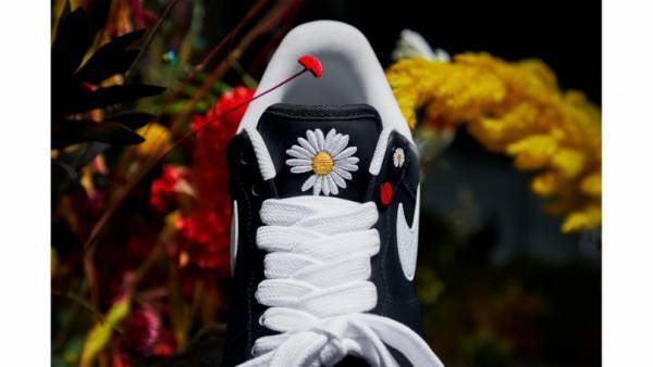 G-DRAGONコラボのエア フォース 1 “パラノイズ”が11月23日に発売!