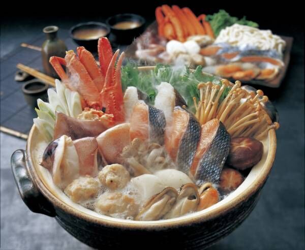 横浜赤レンガ倉庫で日本各地のご当地鍋や日本酒が楽しめる「鍋小屋」が今年も開催