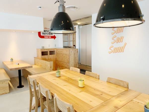 【OL食事情at 12:00PM】都内初上陸、七里ヶ浜の人気ハワイアンカフェ「パシフィックドライブイン」