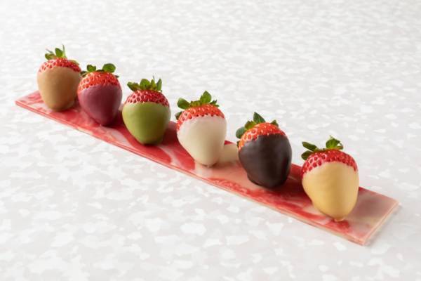 “いちご”尽くしのスイーツやカクテルを楽しむグランド ハイアット 東京のストロベリーコレクション