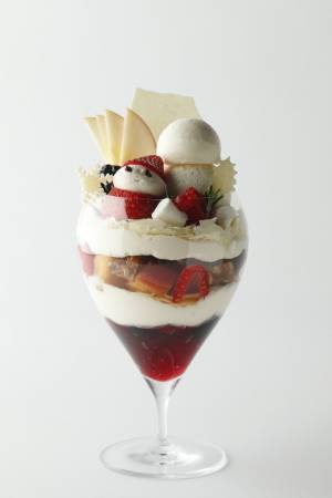 各地でクリスマスマーケット開催、街中を彩るイルミネーション、ギフトにしたいホリデーコレクションetc...クリスマス何する? 【気になるTopics】