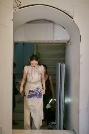 Lautashiと落合陽一、光のタイムマシンにのって【2019春夏ウィメンズ】