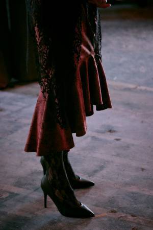 Lautashiと落合陽一、光のタイムマシンにのって【2019春夏ウィメンズ】