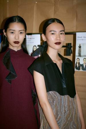 Lautashiと落合陽一、光のタイムマシンにのって【2019春夏ウィメンズ】