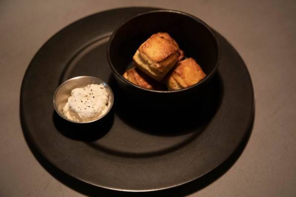 週末喫茶部、小伝馬町「イルマン堂」へ。今一番気になる静寂を楽しむ珈琲店【EDITOR'S BLOG】