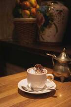 週末喫茶部、日比谷「紅鹿舎」へ。冬夜のホットチョコレート【EDITOR'S BLOG】