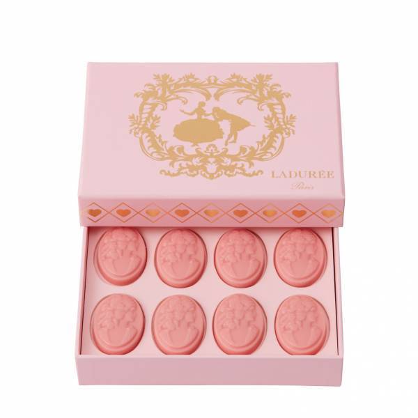ラデュレの2020バレンタインは、ハート形マカロンやパステルカラーのショコラ