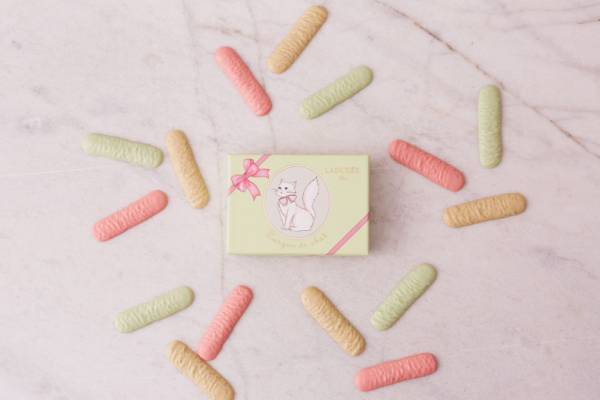 ラデュレの2020バレンタインは、ハート形マカロンやパステルカラーのショコラ