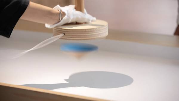 新年を祝う、“酔独楽”のほろ酔いレポート。KIGIの体験型アート展＆パフォーマンス