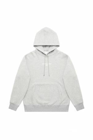 ルシアン ペラフィネから新ライン「LPF PARIS」が登場。モノトーンで統一したフーディーやコーチジャケット