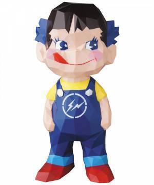 ペコちゃんとミルキーの「BE@RBRICK」、藤原ヒロシのTHE CONVINIで発売